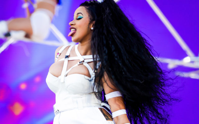 Cardi B Slams Trolls For Shaming Daughter Kulture For Using A Pacifier