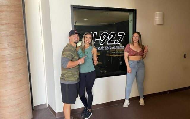 Bianca’s Talks with Ryann & Dulce from Fit in 42 About Running To Raise Money For Shelter From The Storm
